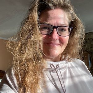 Meet your Posher, Bobbi